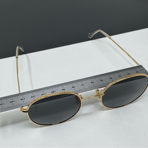 WearMe Pro Polarized Sunglasses - Picture 5 of 13